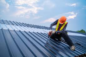 Best Flat Roofing  in Hartford, WI